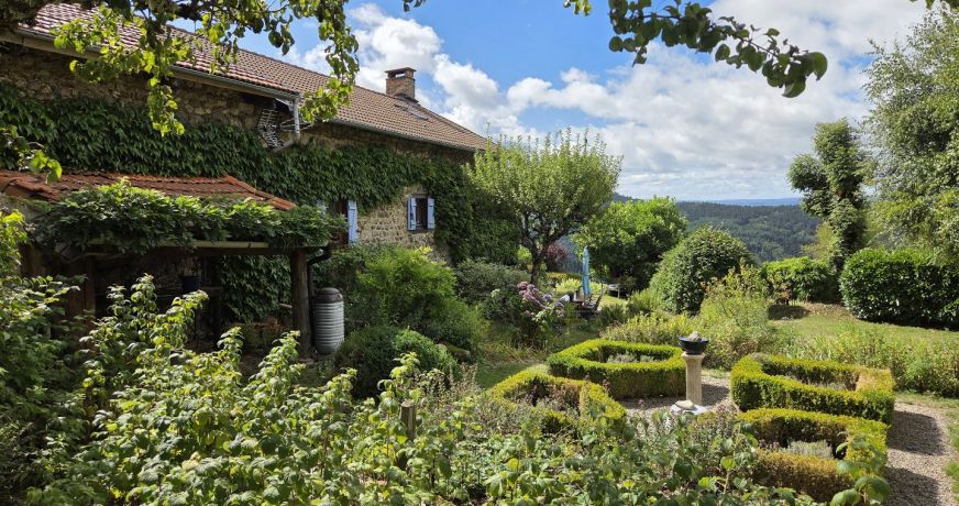 vente Maison en pierre Valcivieres