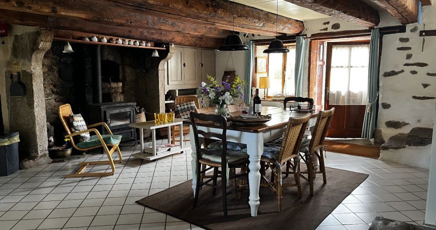 vente Maison en pierre Valcivieres