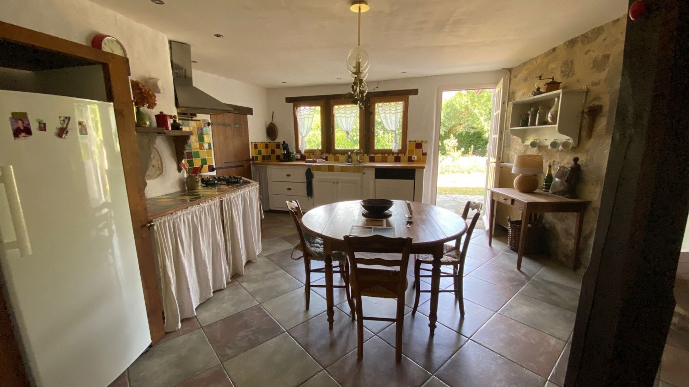à vendre Maison en pierre Sainte Therence - Photo 2