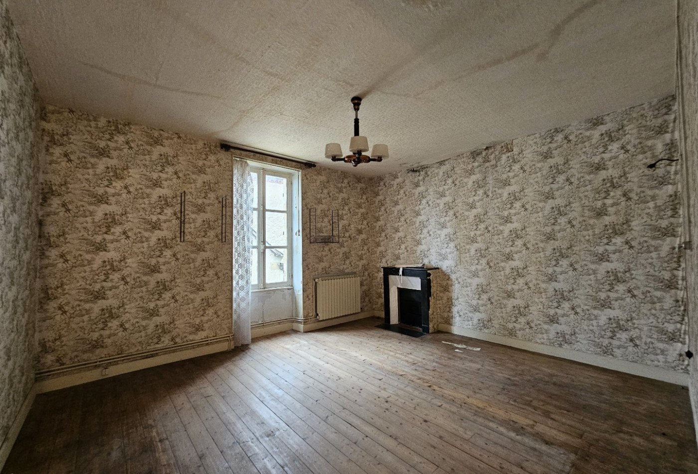 vente Maison Saint Caprais - Photo 7