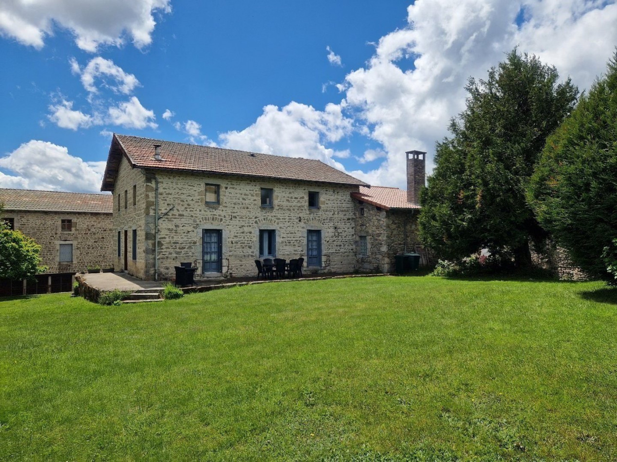 à vendre Maison en pierre Fournols - Photo 1
