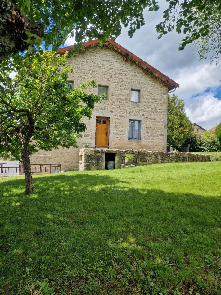 à vendre Maison en pierre Fournols - Photo 3