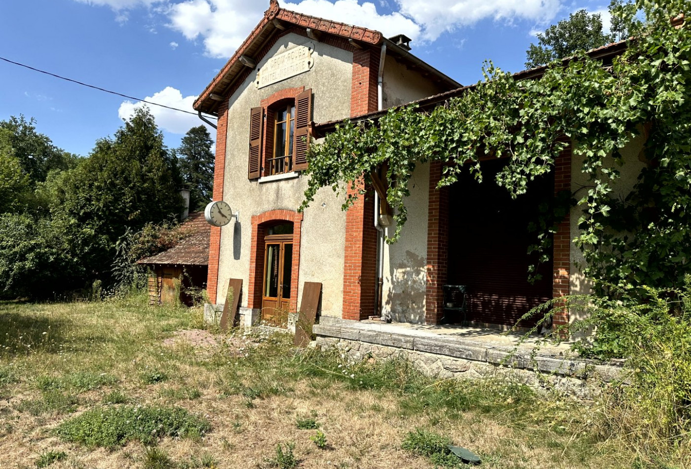 vente Maison Nizerolles - Photo 1
