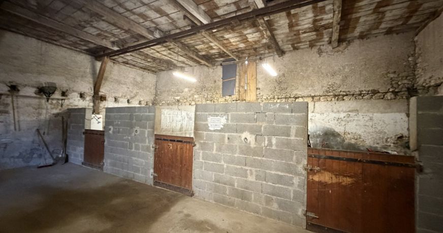 vente Ensemble immobilier Sanssat