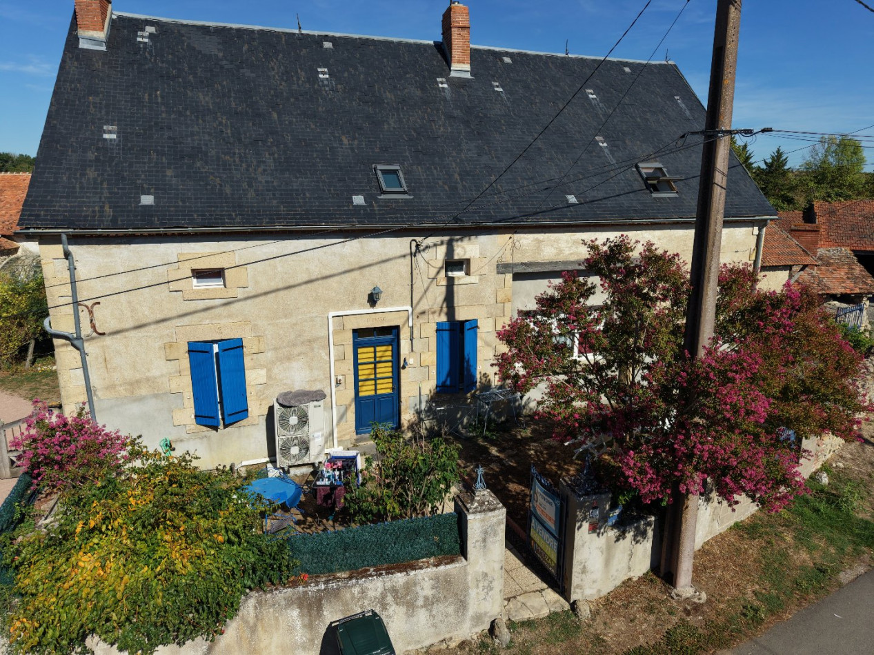 à vendre Maison Louchy Montfand - Photo 1