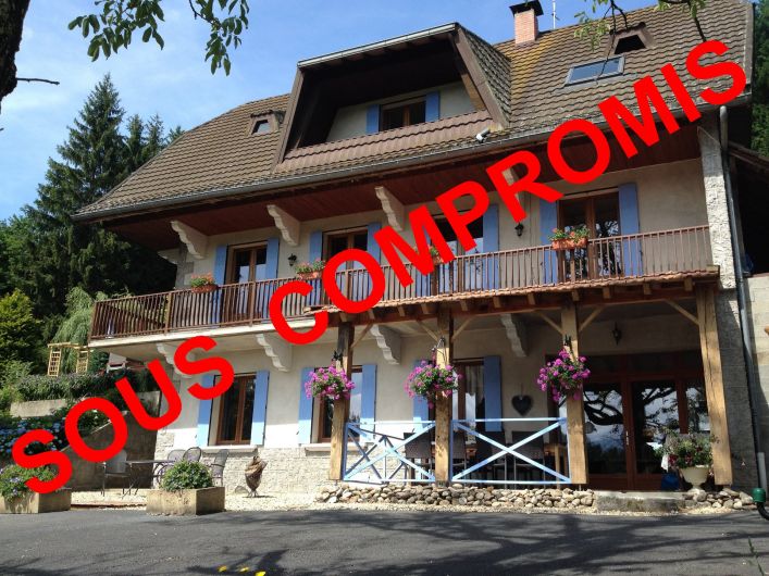 A vendre Maison de caract�re Marat | R�f 03007773 - Auvergne properties
