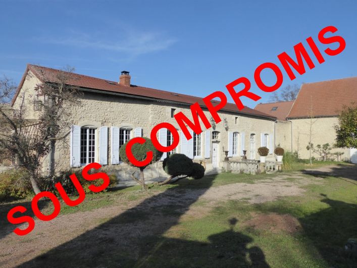 A vendre Demeure Charmes | R�f 03007800 - Auvergne properties