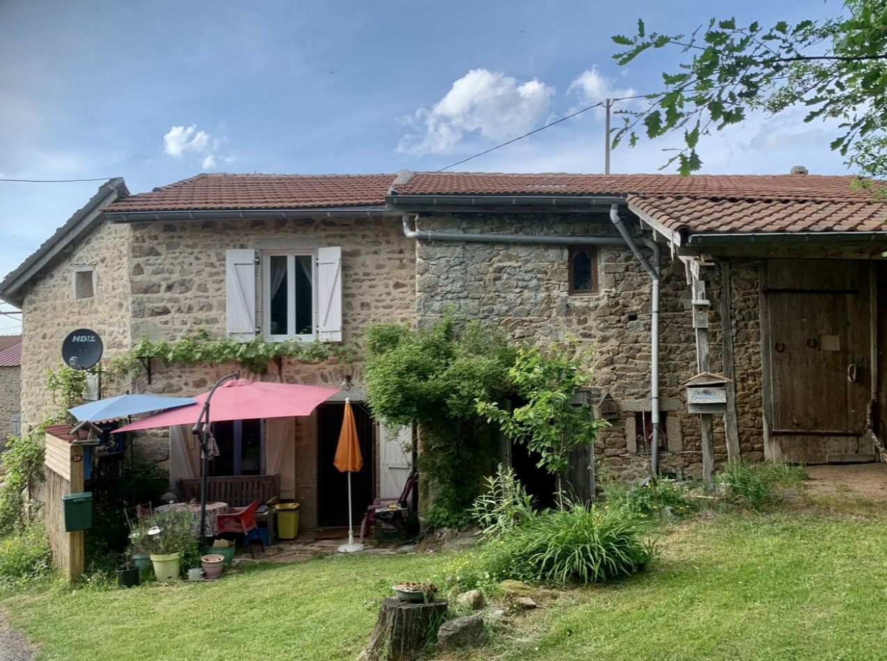 à vendre Maison en pierre Laprugne - Photo 1