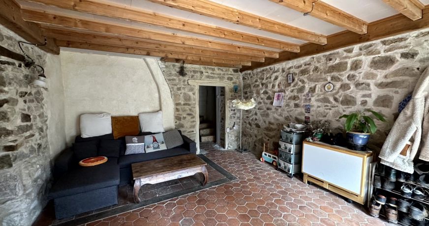 vente Maison en pierre Laprugne