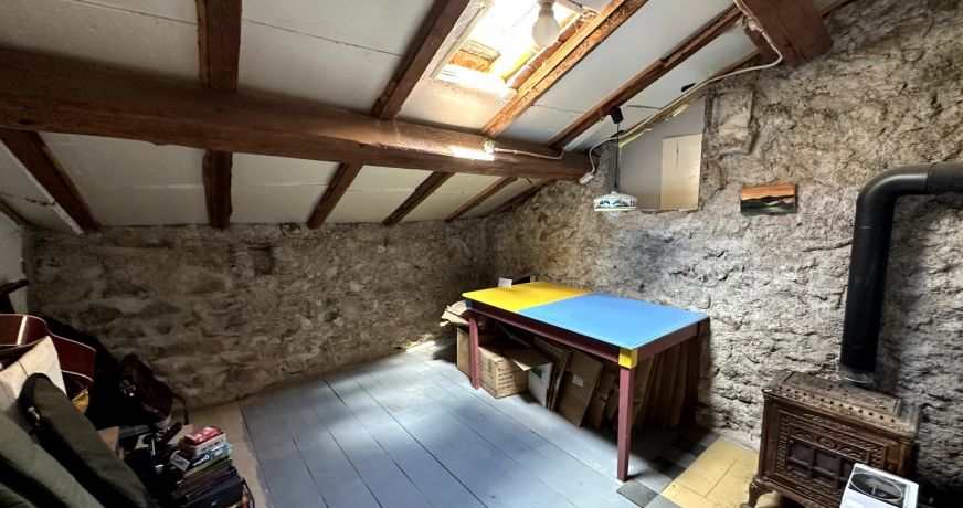 vente Maison en pierre Laprugne