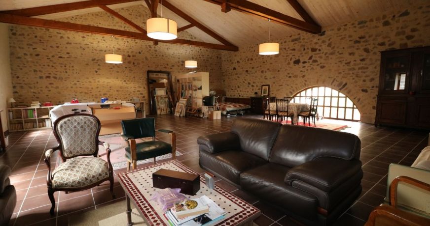 vente Demeure de ville et village Bournoncle Saint Pierre