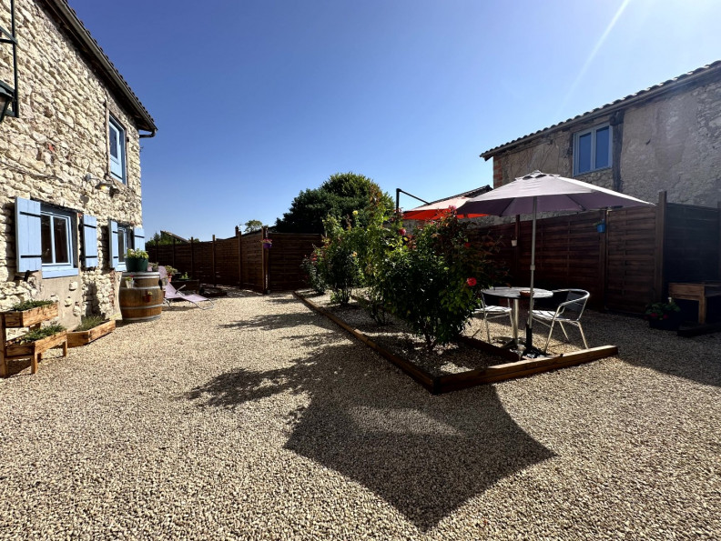 vente Maison de caractère Charroux - Photo 2