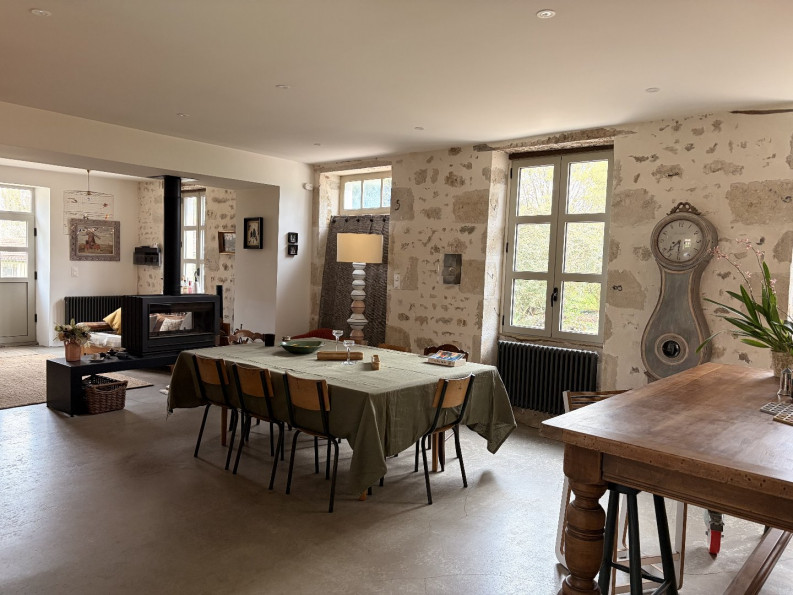 vente Maison de maître Saint Germain De Salles - Photo 3