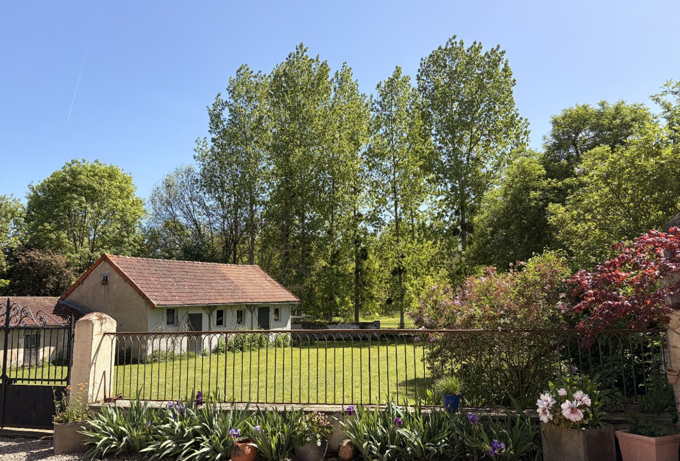 vente Maison de maître Saint Germain De Salles - Photo 9
