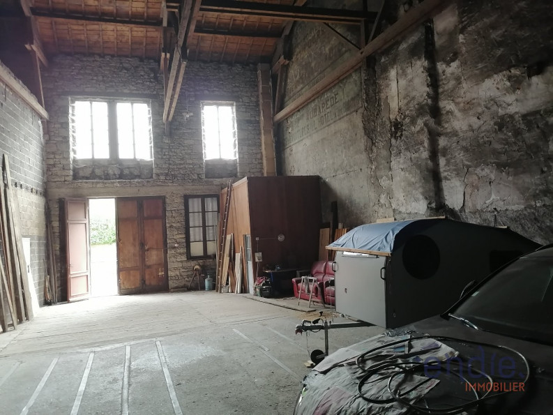 vente Bâtiment Salins Les Bains - Photo 2