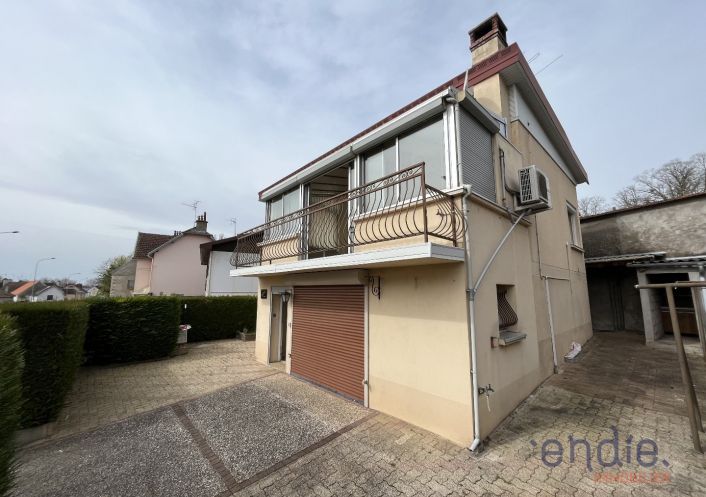 à vendre Maison Arc Les Gray