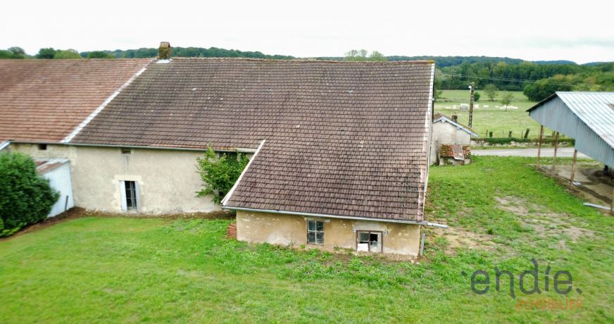 vente Corps de ferme Ecuelle