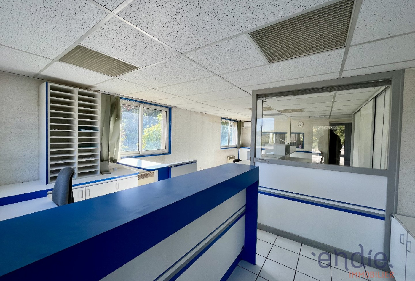 location Entrepots et bureaux Mantoche - Photo 2