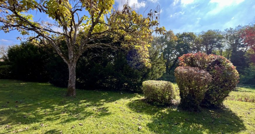 location Entrepots et bureaux Mantoche