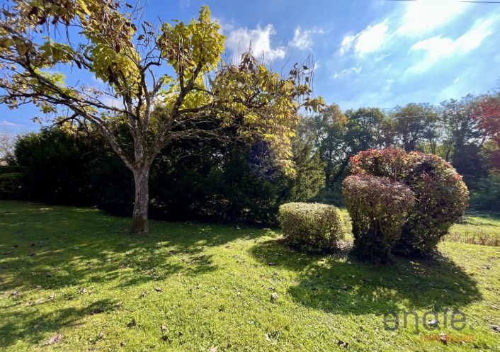 location Entrepots et bureaux Mantoche