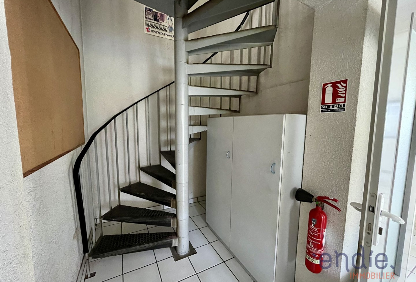 location Entrepots et bureaux Mantoche - Photo 9