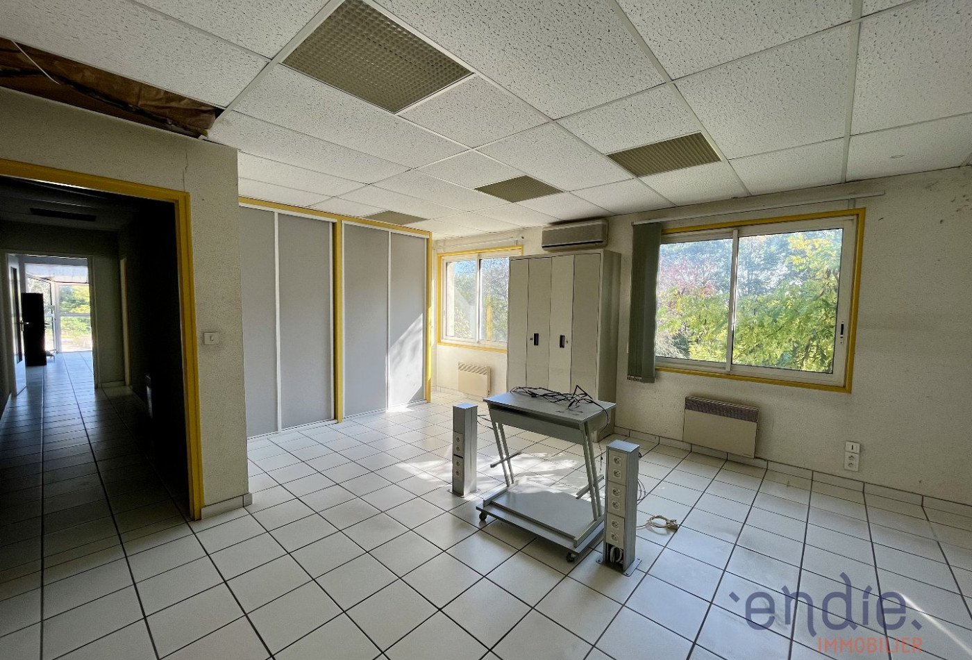 location Entrepots et bureaux Mantoche - Photo 10