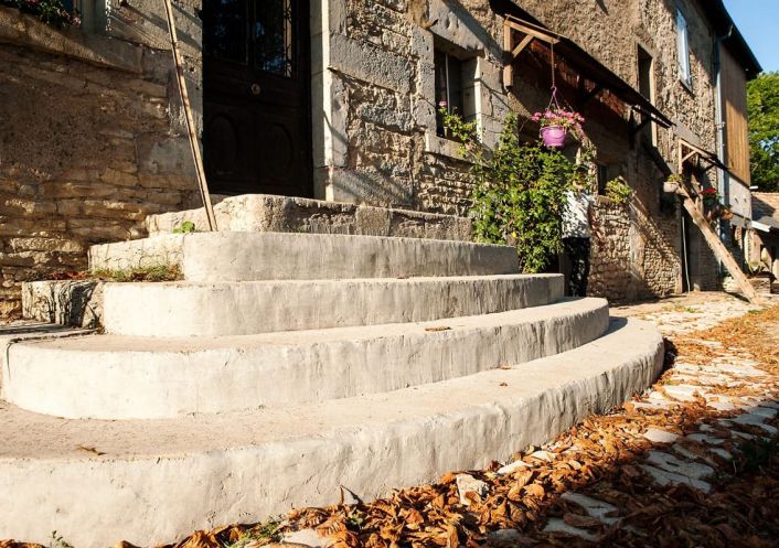 à vendre Maison et dépendances Dole