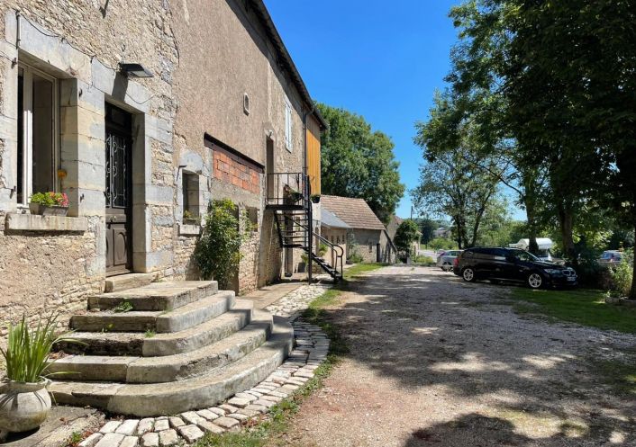 à vendre Maison et dépendances Dole