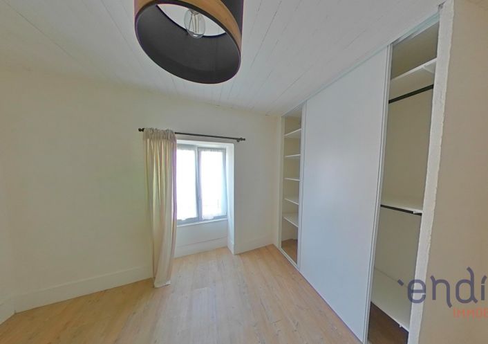 à louer Appartement Gy