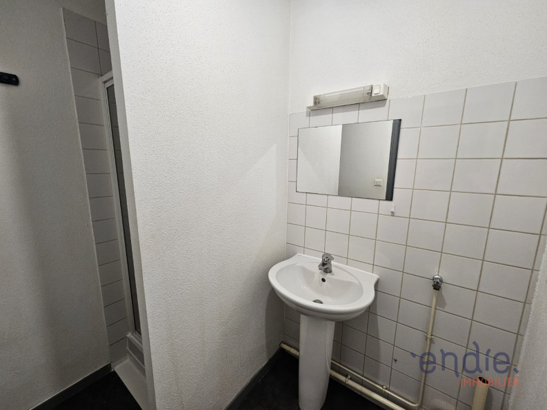 location Appartement Eloie - Photo 7