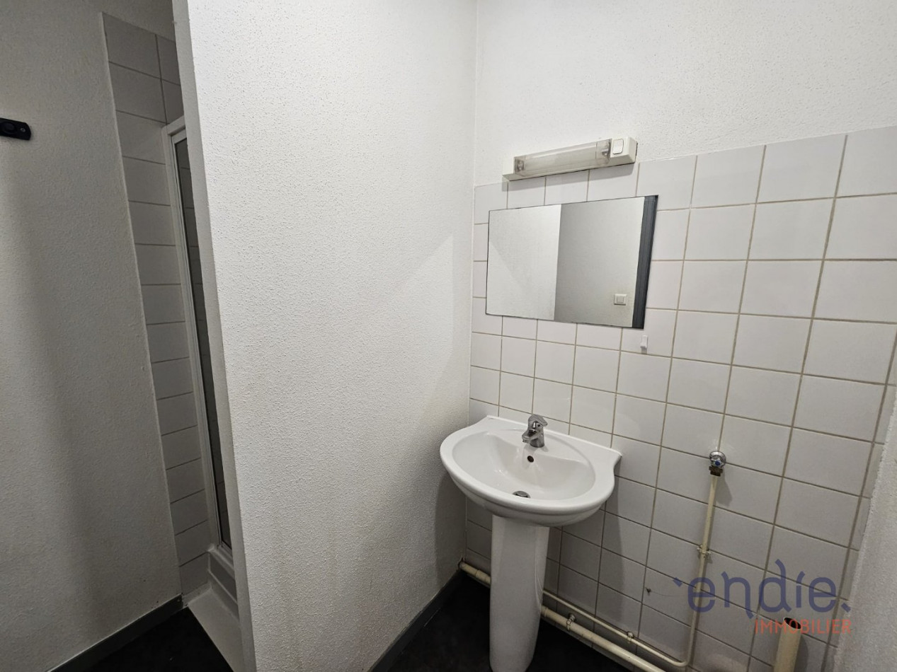 location Appartement Eloie - Photo 7