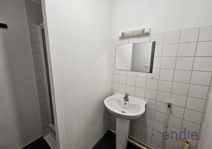 location Appartement Eloie