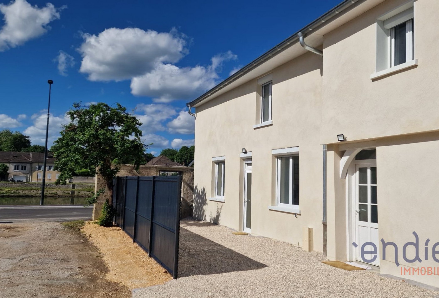 vente Appartement Gray - Photo 1