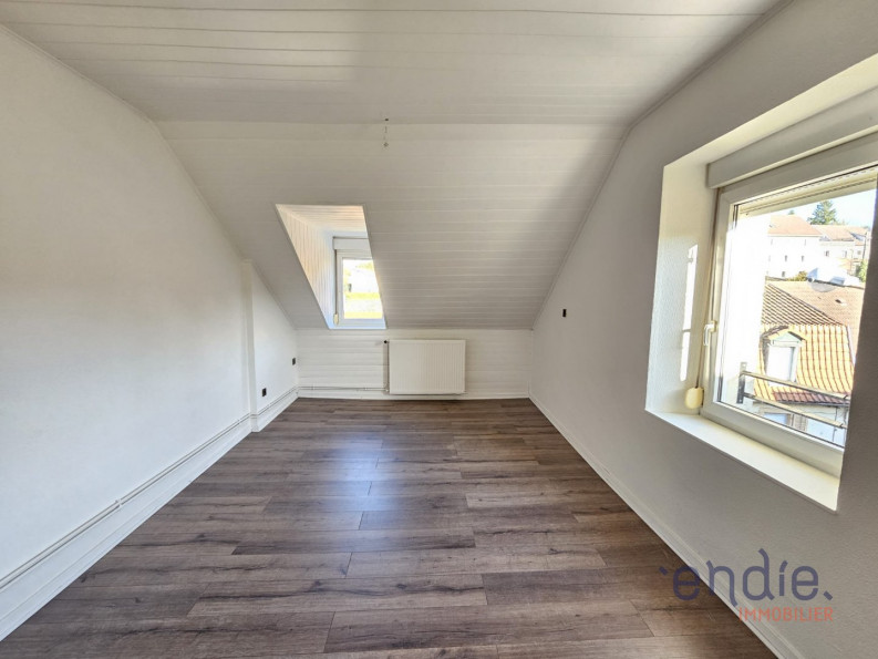 location Appartement Beaucourt - Photo 2