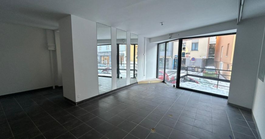 location Local commercial Beaucourt