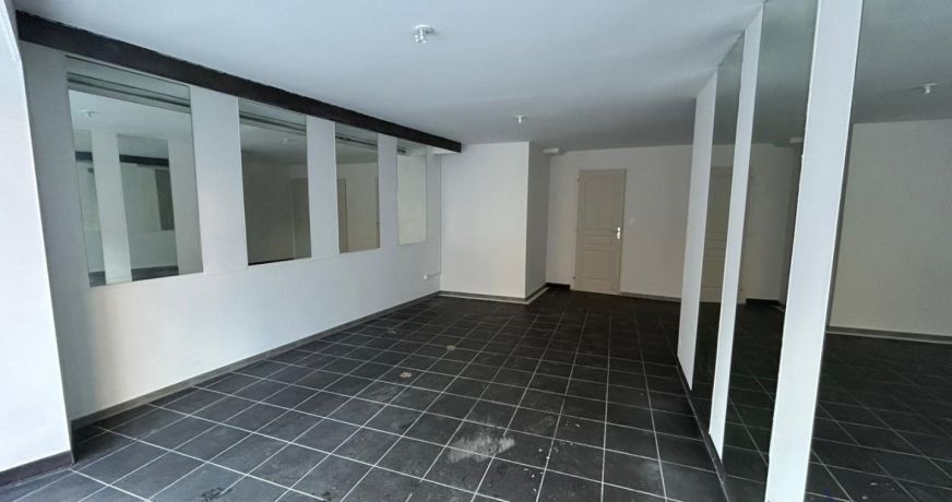 location Local commercial Beaucourt