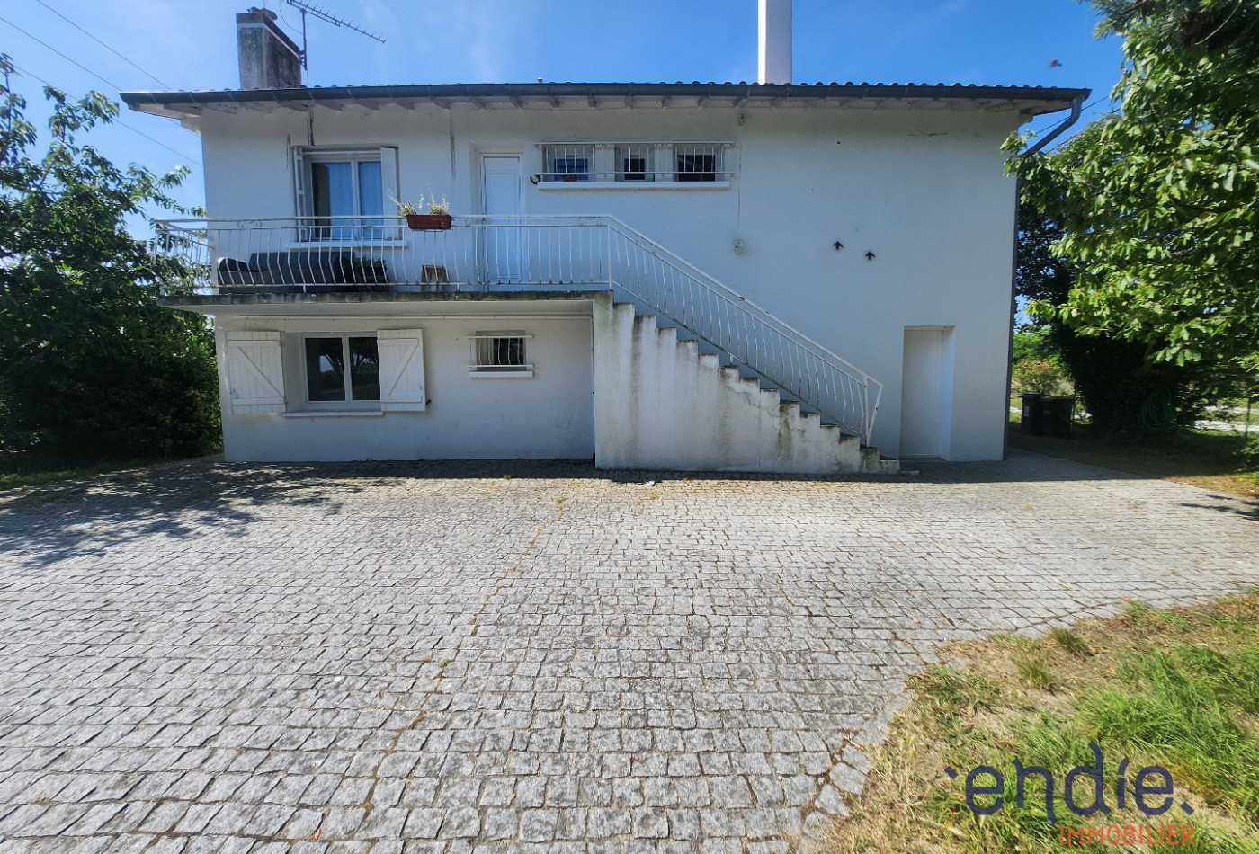 vente Immeuble Labastidette - Photo 1