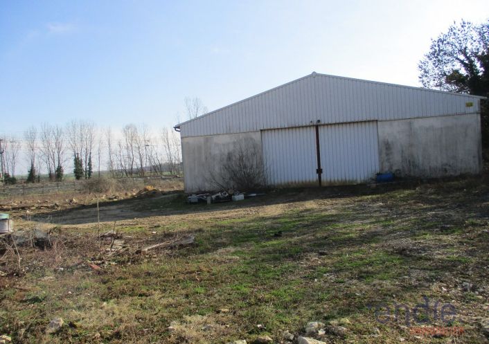 à vendre Bâtiment Montsaugeon