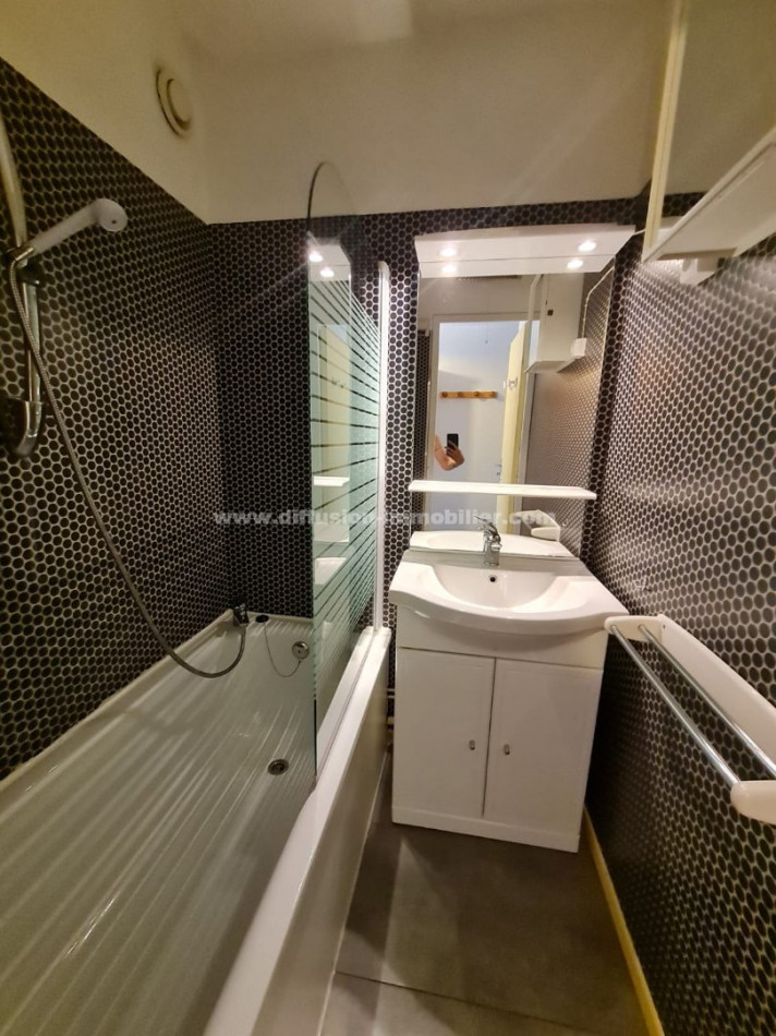 letting Appartement Barcelonnette - Photo 2