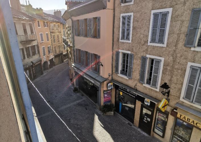 location Appartement rénové Embrun