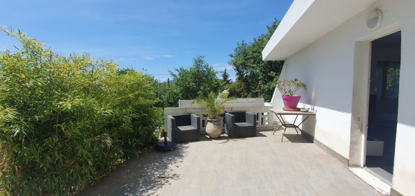 à vendre Maison contemporaine Chateauneuf Villevieille