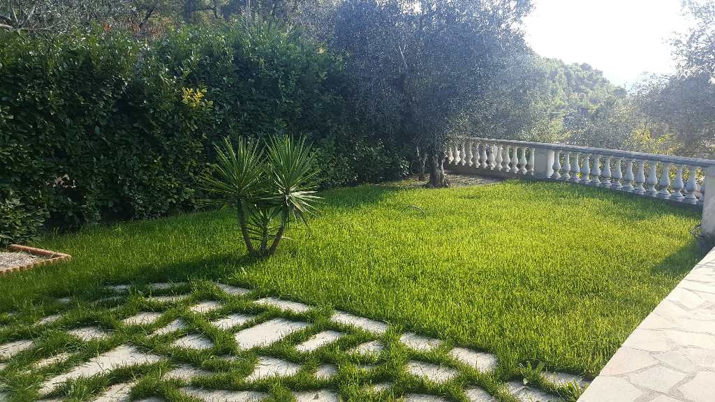 à louer Appartement en rez de jardin Tourrette Levens - Photo 1