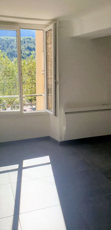 à louer Studio Levens - Photo 1