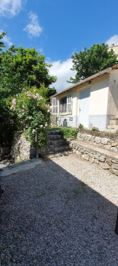 à vendre Appartement en rez de jardin Tourrette Levens