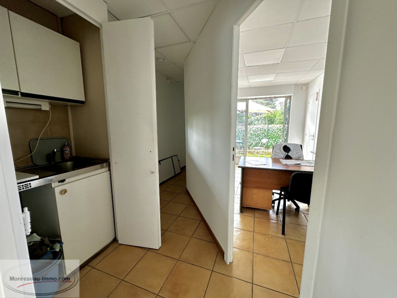 vente Local commercial Peymeinade - Photo 6