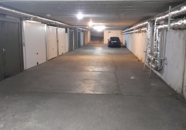 à vendre Garage Nice