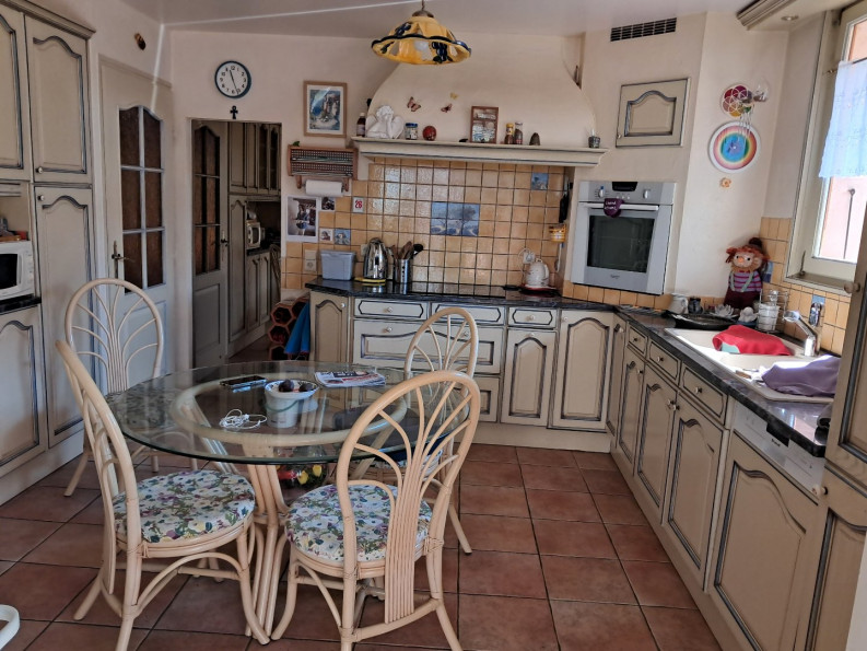 à vendre Chalet Cranves Sales - Photo 8