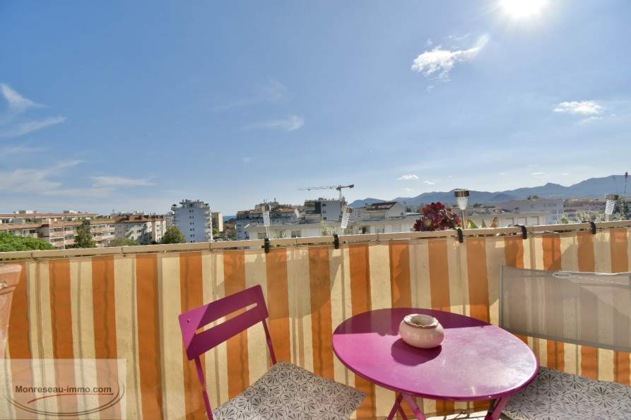 vente Appartement Cannes-la-bocca - Photo 10