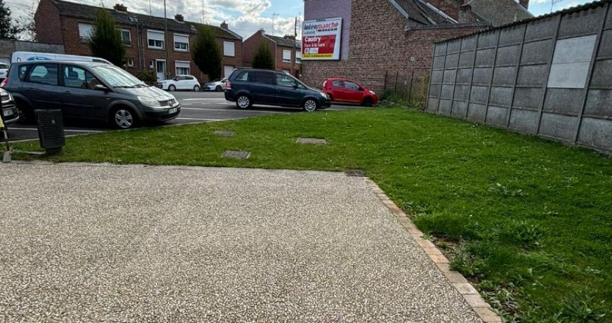 location Local commercial Caudry