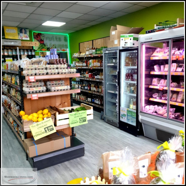 à vendre Alimentation Saint Nabord - Photo 7